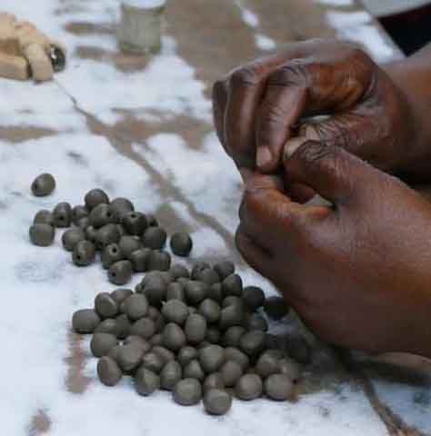 kenya-tourism-kazuri-beads-factory