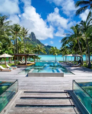 Bora-Bora-Overwater-Bungalow-27